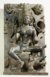 Varunani, faragás a Konark Sun Temple-ből, Orissa, Kelet Ganga-dinasztia