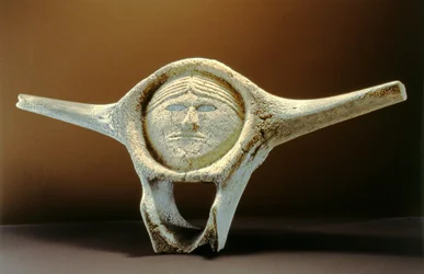 Janus-fej Cape Dorsetből