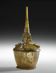 Palack, c. 12. század (üveg)
