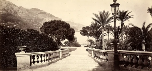 A Monte Carlo Kaszinó kertje, a Monacói Hercegségben