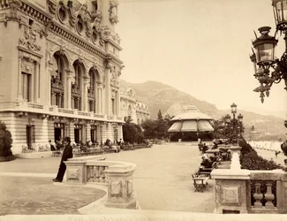 A tengerparti terasz a Monte Carlo kaszinó közelében, Monacóban
