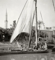 A Mahmoudiya-csatornán, Alexandria, Egyiptom, XX. század