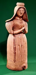 Palack nő alakban fejdísszel, Borne Workshop (kerámia)