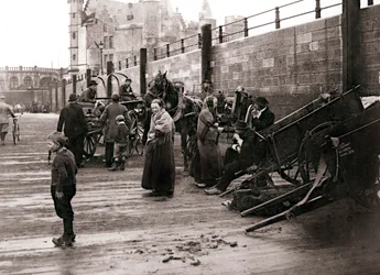 Utcai jelenet, Antwerpen, 1898.