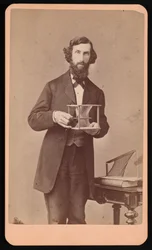 Samuel Edward Warren portréja 1831-1909, 1877 előtt.