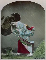 Fiatal japán lány az esőben, kb. 1900