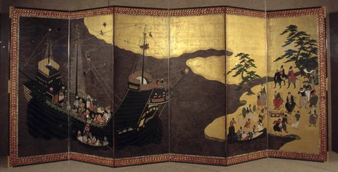 „Portugál” képernyő, amely a jezsuita portugál misszionáriusok 16. századi Japánba érkezését ábrázolja. 1590-1614. Kano Iskola (?) Lisszabon. Nemzeti Ókori Művészeti Múzeum