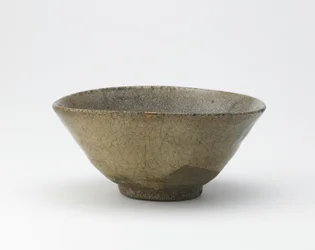 Teástál, Matsue, Shimane prefektúra, Edo-korszak (kőagyag hamumázzal)