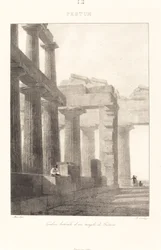 Egy paestumi templom oldalgalériája