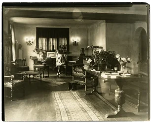 Doris Keene Doris Keane, 1905-26 körül (zselatin ezüst fotó)