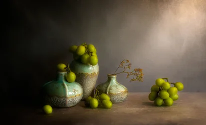 Moody szőlő – csendélet