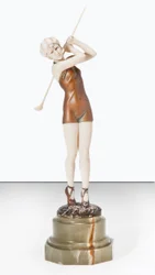 Golfozó fürdőruhában, 1925 körül (bronz, elefántcsont és ónix)