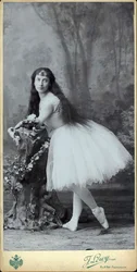 Luigia Cerale mint Giselle, c. 1880.