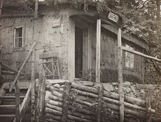 Album "Az én világháborúm – emlékek a délnyugati frontról Karintiában, Olaszországban, Trentino-Alto Adige" 1915.03.31-1918.12.11 - Josef Zohles Bécs ": Parancsnokság háza (f/w fotó