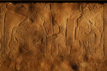 Templom 19 trónpad, Palenque, Mexikó, Akhal Mo Nab faragása, 2005 (fotó)