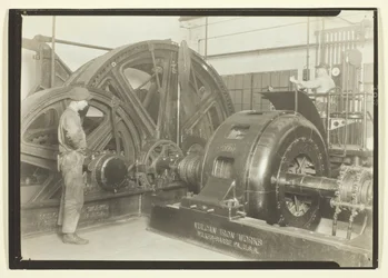 A bányák ma kábelekkel (elektromos meghajtású). Ez egy pennsylvaniai szénbánya gépháza.