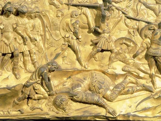 Dávid és Góliát, részlet a keresztelőkápolna keleti ajtaja eredeti táblájáról, 1425-52 (aranyozott bronz) (restaurálás után)