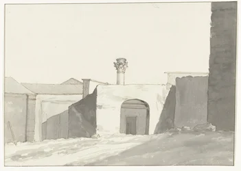 Antieke zuil en gebouwen in haven van Brindisi Az antik oszlop távoli képe [Brindisi kikötőjén] Utazások Olaszországban, Szicíliában és Máltán - 1778 (sorozat címe)