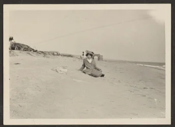 [Florence on Beach]