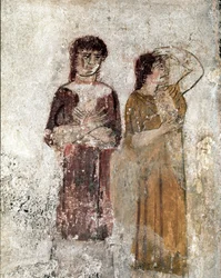 Két nő portréja. Lucaniai freskó a Kr. e. 4. századból, a Lovas sírjából, Paestum régészeti lelőhelyéről, Olaszország. Museo Nazionale Archeologico, Paestum