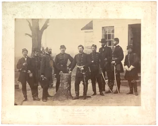 McClellan tábornok albumennyomata Morrell tábornok dandárjának főhadiszállásán, 1862 (szépia fotó)