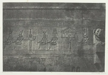 Dendera Teutyres nagy temploma, a hátsó homlokzat szobrai, Felső-Egyiptom, 184951.