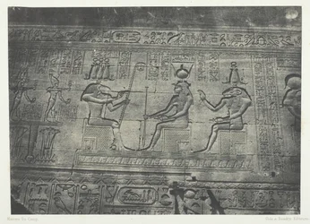 Dendera Teutyres nagy temploma, a hátsó homlokzat szobrai, Felső-Egyiptom, 184951.
