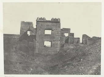 Medinet-Habou, Ramses-Mèiamoun Gyneceum keleti homlokzata, Théba, 184951, nyomtatva 1852-ben.