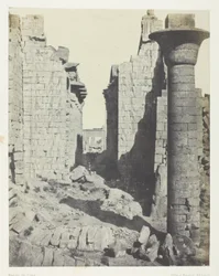 Karnak-palota, Bubastiták udvara és a Hypostyle Hall főbejárata; Théba