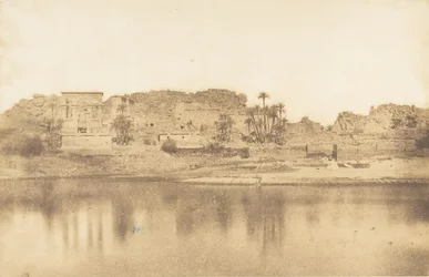 Philae szigetének általános képe, keletről, 1849-50.