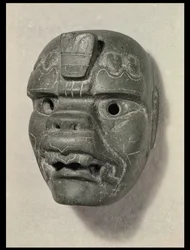 Férfi macska maszkja, Oaxacából, Kolumbusz előtti (jáde)