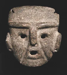 Maszk, ie 300-100 (zöldkő)