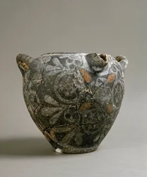Görög művészet: Camares stílusú kerámiaedény. Cnossosból. Kr.e. 1900-1700. Heraklion, Régészeti Múzeum