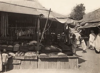 „Birodalom építése” a fasiszta korban: natív bolt Cherenben, 1936.09.05. (f/w fotó)