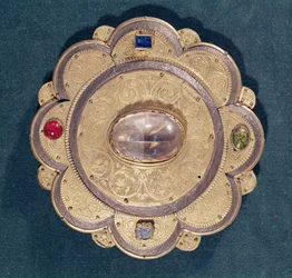 Poliobed ereklyetartó, 13. század (arany, fa és drágakövek)