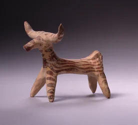 Bika, ie 1400-1100 körül (terrakotta)