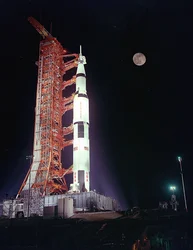 Apollo 17 – NASA, 1972.