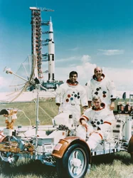 Apollo 17 – NASA, 1972.
