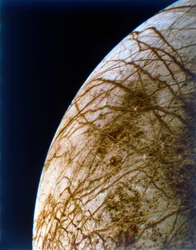 Európa a Voyager 2-ből, 1979. július 9.