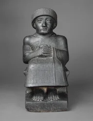 Gudea szobra, Kr. e. 2090 körül (diorit)
