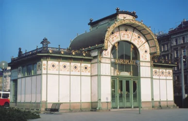 A Karlsplatz Stadtbahn állomása, Otto Wagner (1841-1918) terve