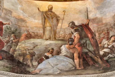 Paolo de Matteis 1714-ben készült freskói a boltozaton és a dobon, amelyek a Szent életét ábrázolják, San Cataldo kápolna a székesegyházban, Taranto, Olaszország (fotó).