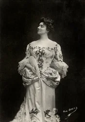 Yvette Guilbert francia művész portréja ( 1865)