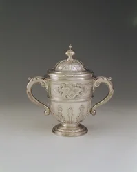 Kétnyeles pohár és borító, 1730-31