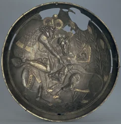 Varahran herceg vadászatának jelenetével díszített edény, a Szászánida-dinasztia (226-651) (ezüst aranyozással)