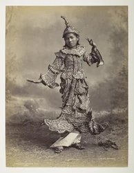 Burmai táncos lány, Burma kilátásai
