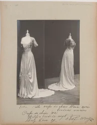 Albumoldal: House of Worth, Ball Gown