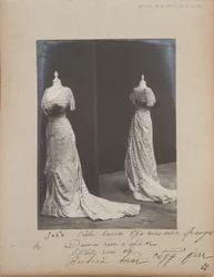 Albumoldal: House of Worth, Ball Gown