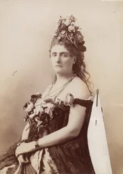 [De Castiglione grófnő], 1895.