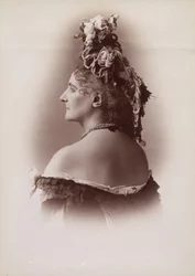 [Castiglione grófnője, a rózsák sorozatából], 1895.